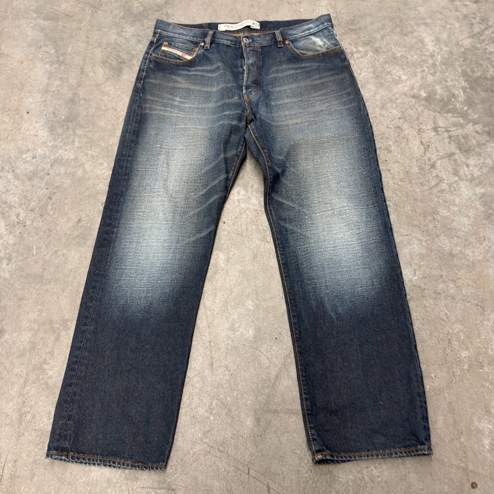 Vintage Diesel Men's Faded Blue Straight-Leg Jeans